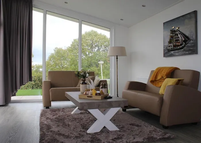 Ravenbosch 4 Ppl Chalet Bemelen