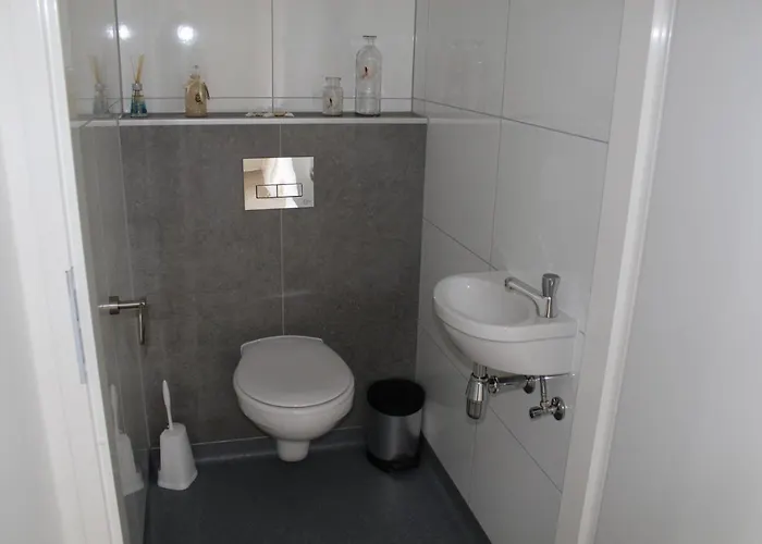 Ravenbosch 4 Ppl Chalet *